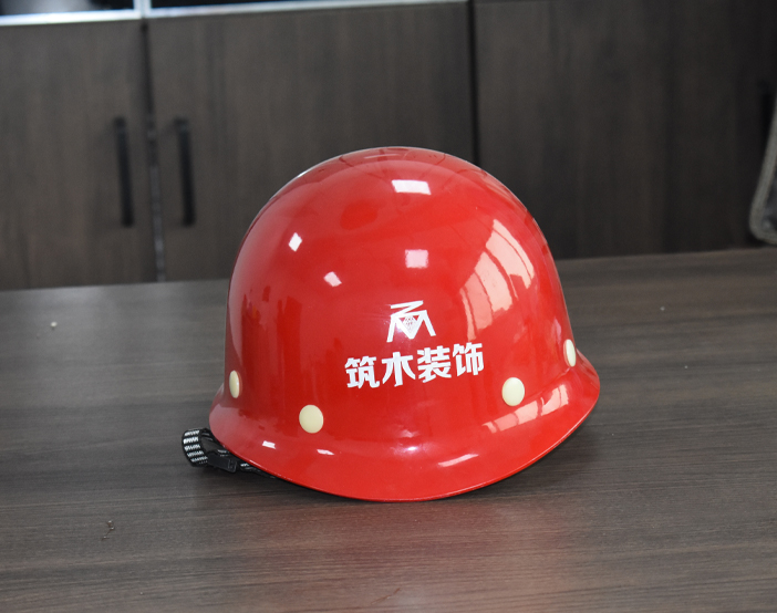 教大家各種材質安全帽的使用期限！